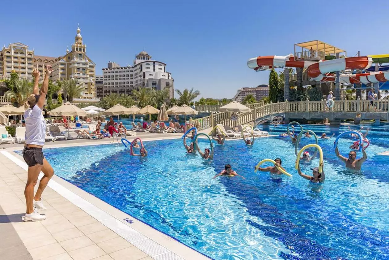 ROYALHOLIDAY_SHABAVIZ (13).jpg